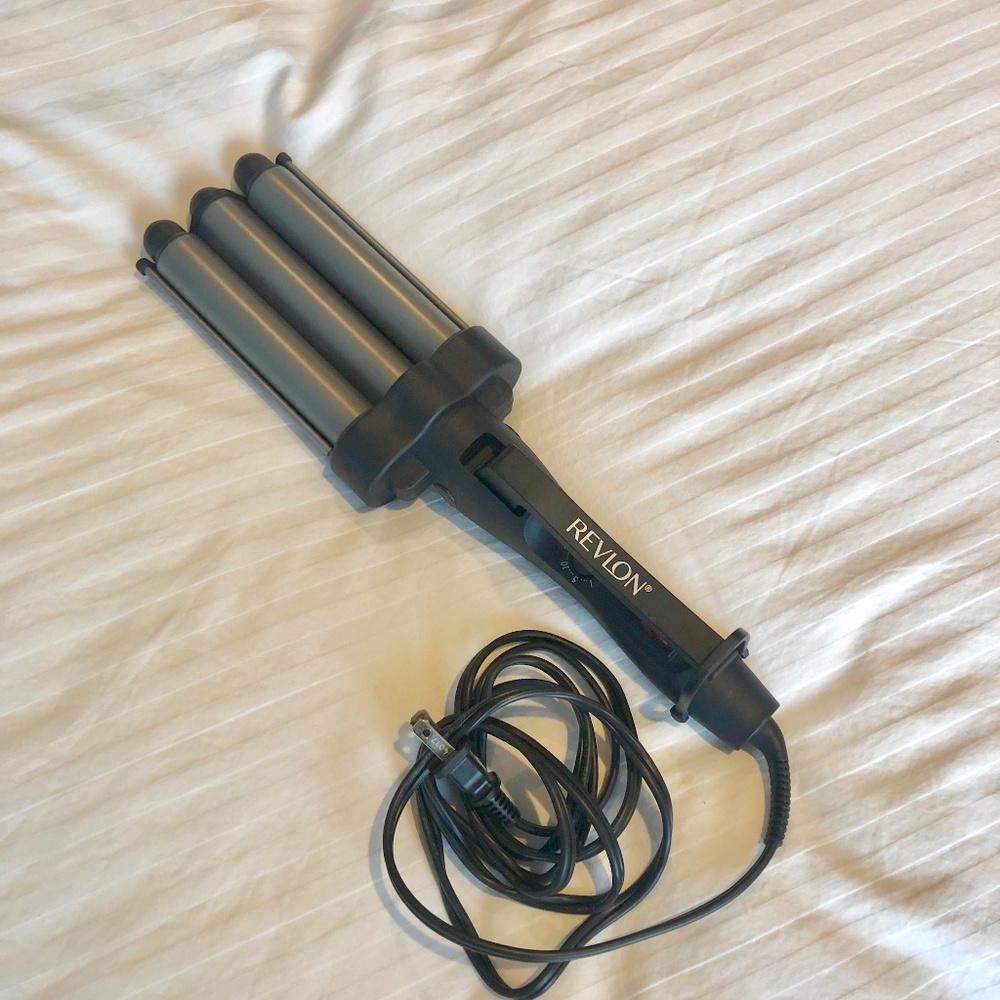 Revlon Black Triple Barrel Waver Hair Styler